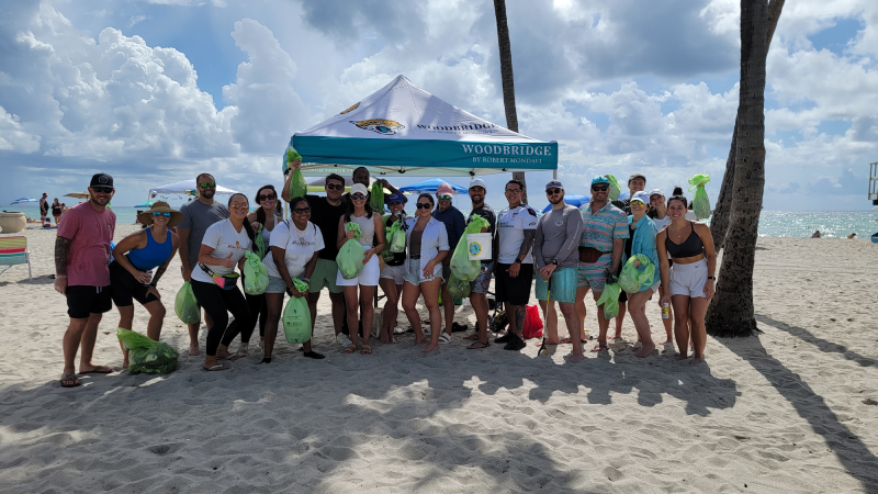 volunteers on the beach