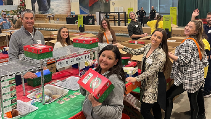volunteers filling boxes